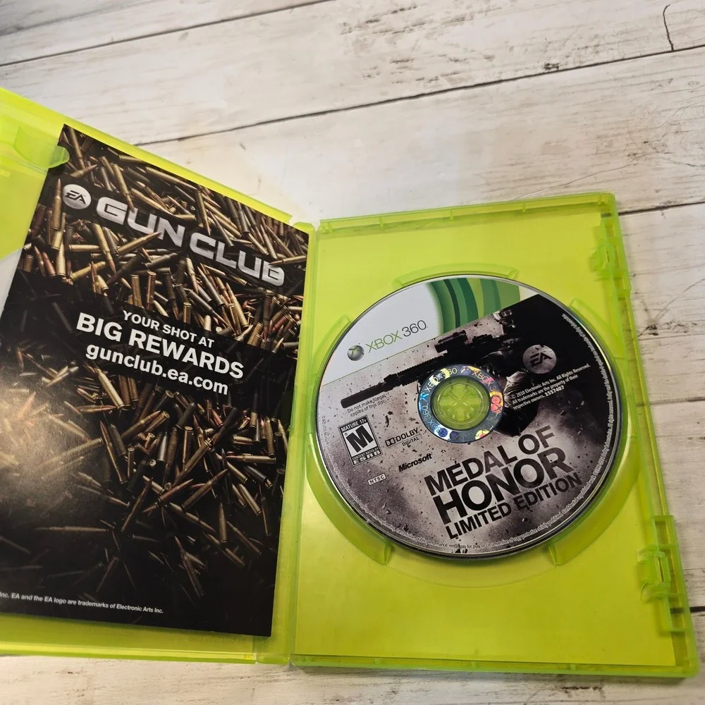 Medal of Honor Limited Edition Xbox 360 EA Games Blockbuster Case M Rated FPS